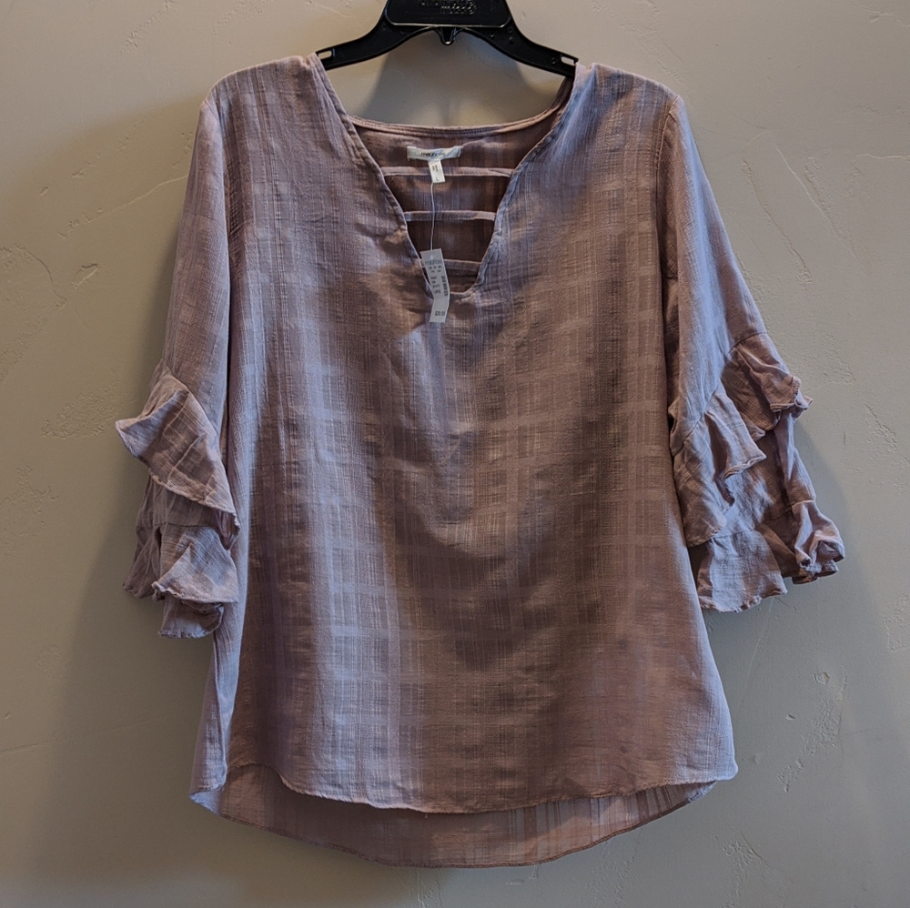 MAURICES Tunic Length 3/4 inch ruffled sleeve top